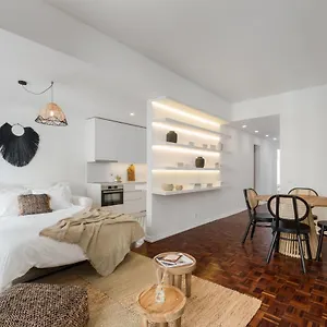 Apartamento Casa Boma - Design & Spacious With Balcony - Alvalade Ii, Lisboa